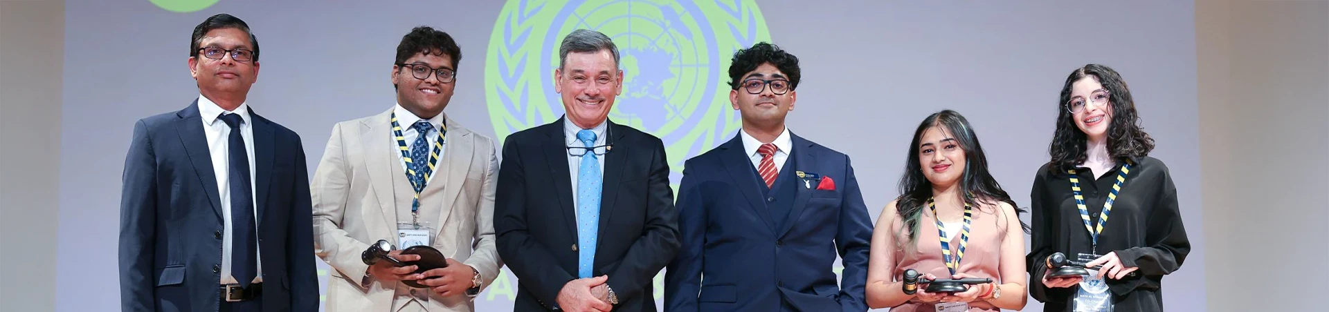 MUN BANNER